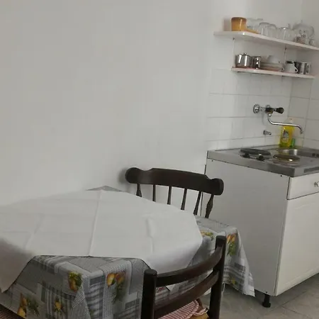 Apartment Beceic Njivice