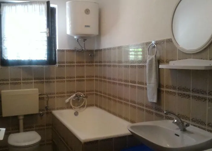 Beceic Apartamento Njivice